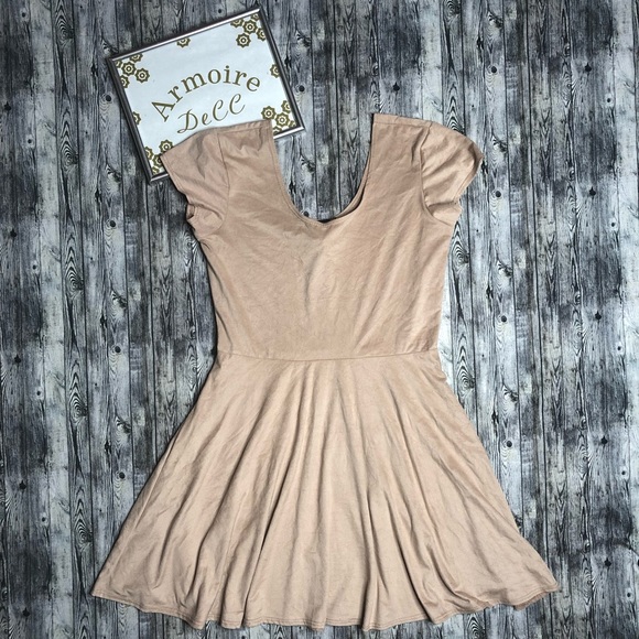 Derek Heart Dresses & Skirts - Derek Heart Shift Dress